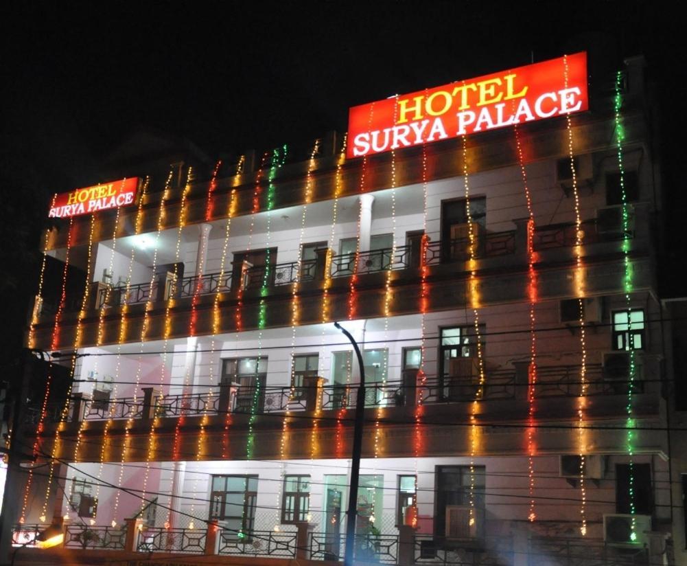 Hotel Surya Palace Chandīgarh Exterior foto